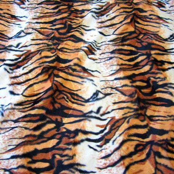 Kurzstück Stoff Fell Fellimitat Tiger weich Innendekoration Kostüm Taschen 0,55m x 1,57m
