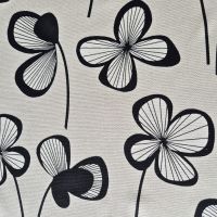 Stoff Baumwolle Meterware natur "Copenhagen" Blumen natur schwarz ecru 0,5 Stoff Baumwolle Meterware natur "Copenhagen" Blumen natur schwarz ecru 0,5