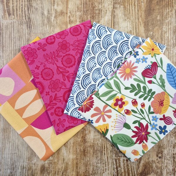 Stoffpaket "Farbenfroh" Quilten Patchwork Geschenkverpackung 4 Stücke a 50cm x 70cm