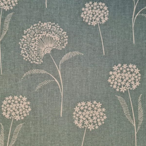 Kurzstück Stoff Meterware Baumwolle pflegeleicht "Dandelion" Pusteblume salbeigrün sauge 0,50m x 1,