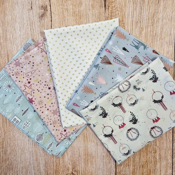 Stoffpaket "Weihnachten Pastell" Quilten Patchwork 5 Stücke a 50cm x 70cm