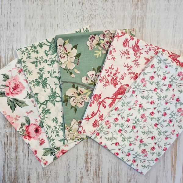 Stoffpaket "Romantik" Quilten Patchwork Geschenkverpackung 5 Stücke a 50cm x 80cm